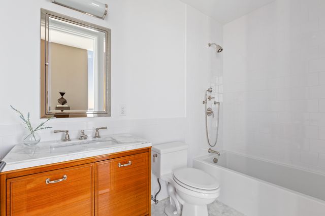 $13,600,000 | 45 East 22nd Street, Unit 60 | Flatiron