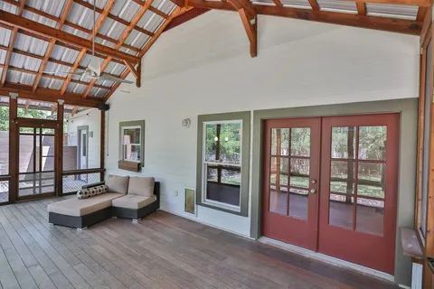 $2,400,000 | 205 Park Lane, Austin, TX 78704