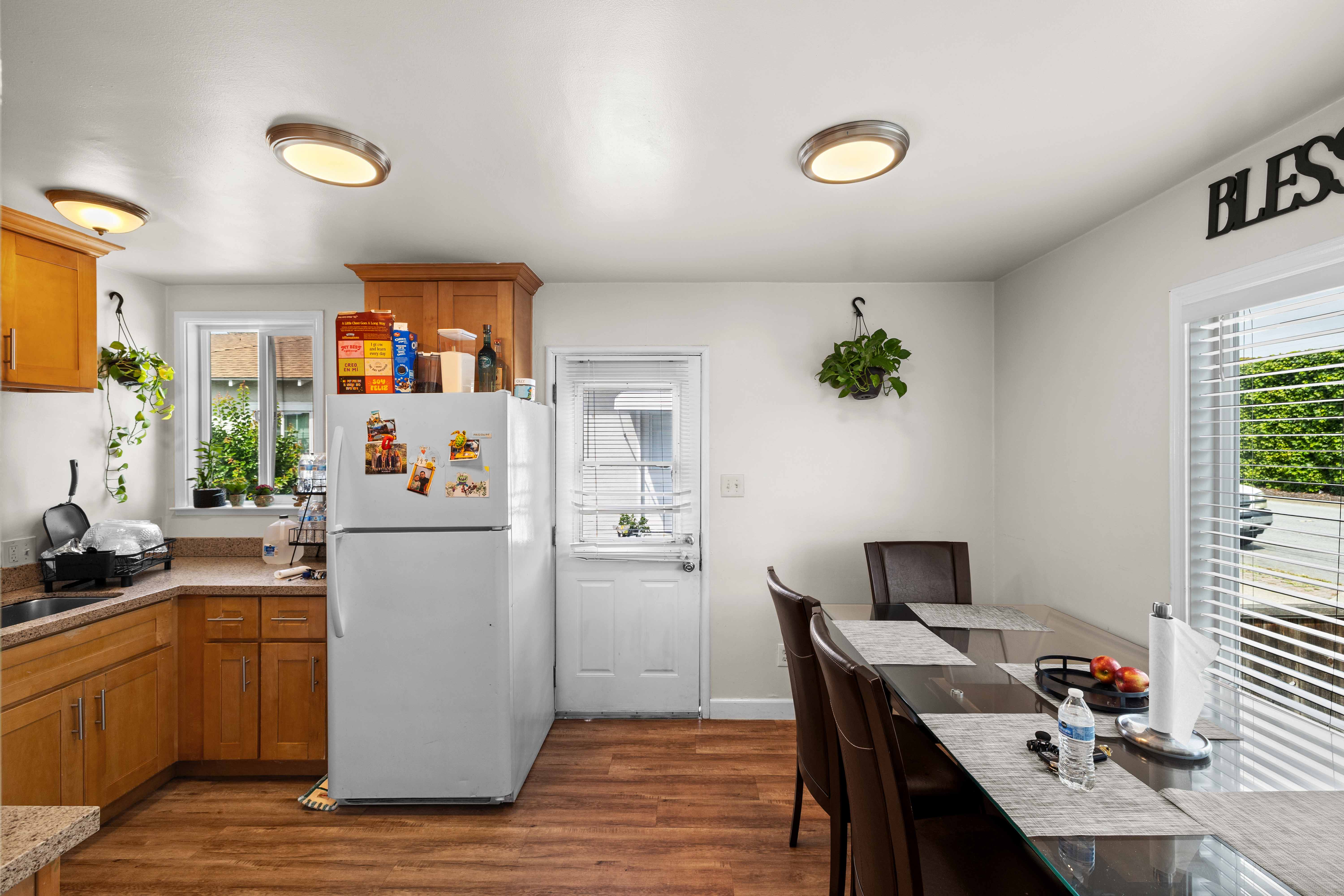 451 Rollins Road Burlingame, CA 94010 - Photo 7 of 40