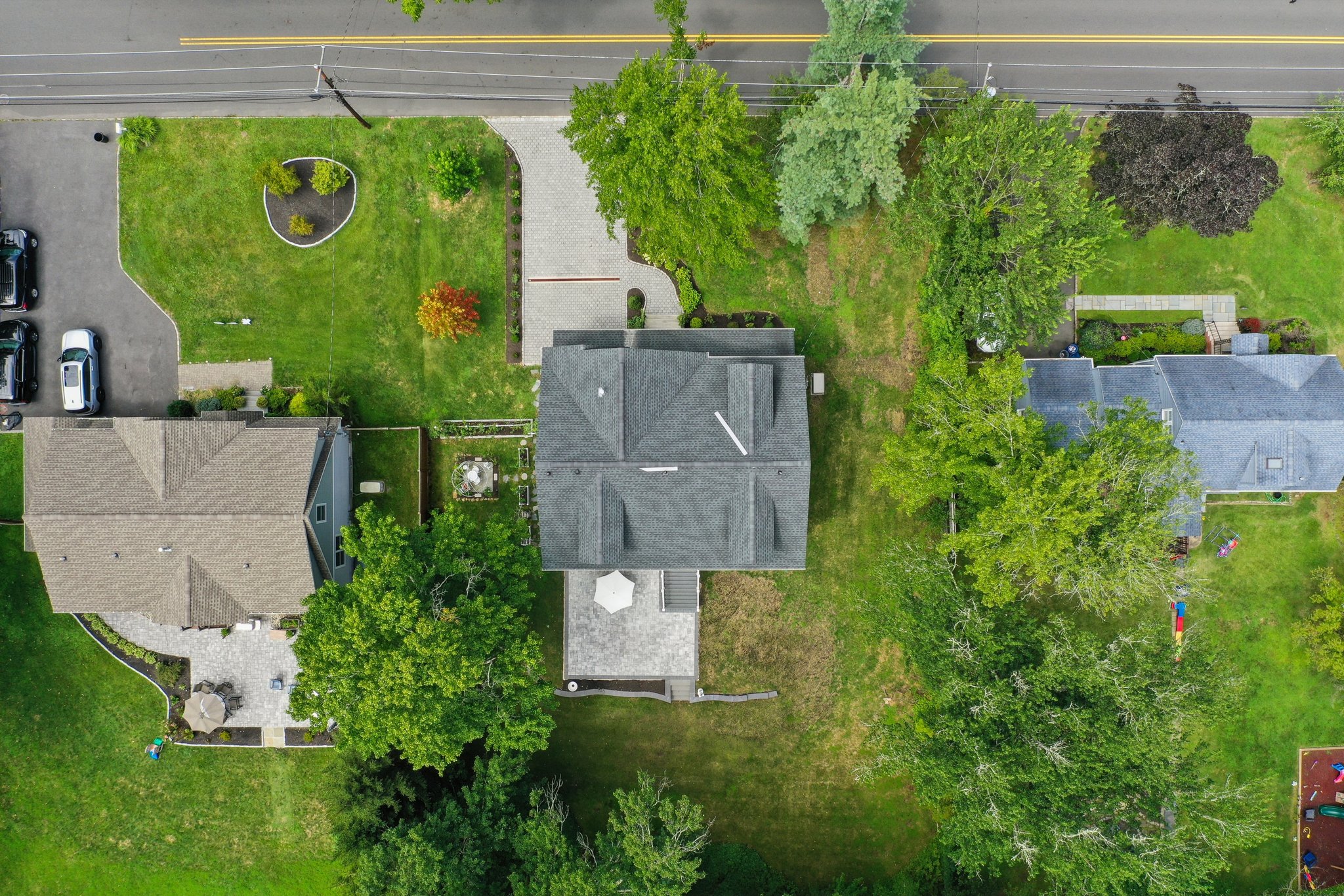 823 River Road Chatham, NJ 07928 - Photo 53 of 60 an aerial view of residential house with outdoor space and trees all around