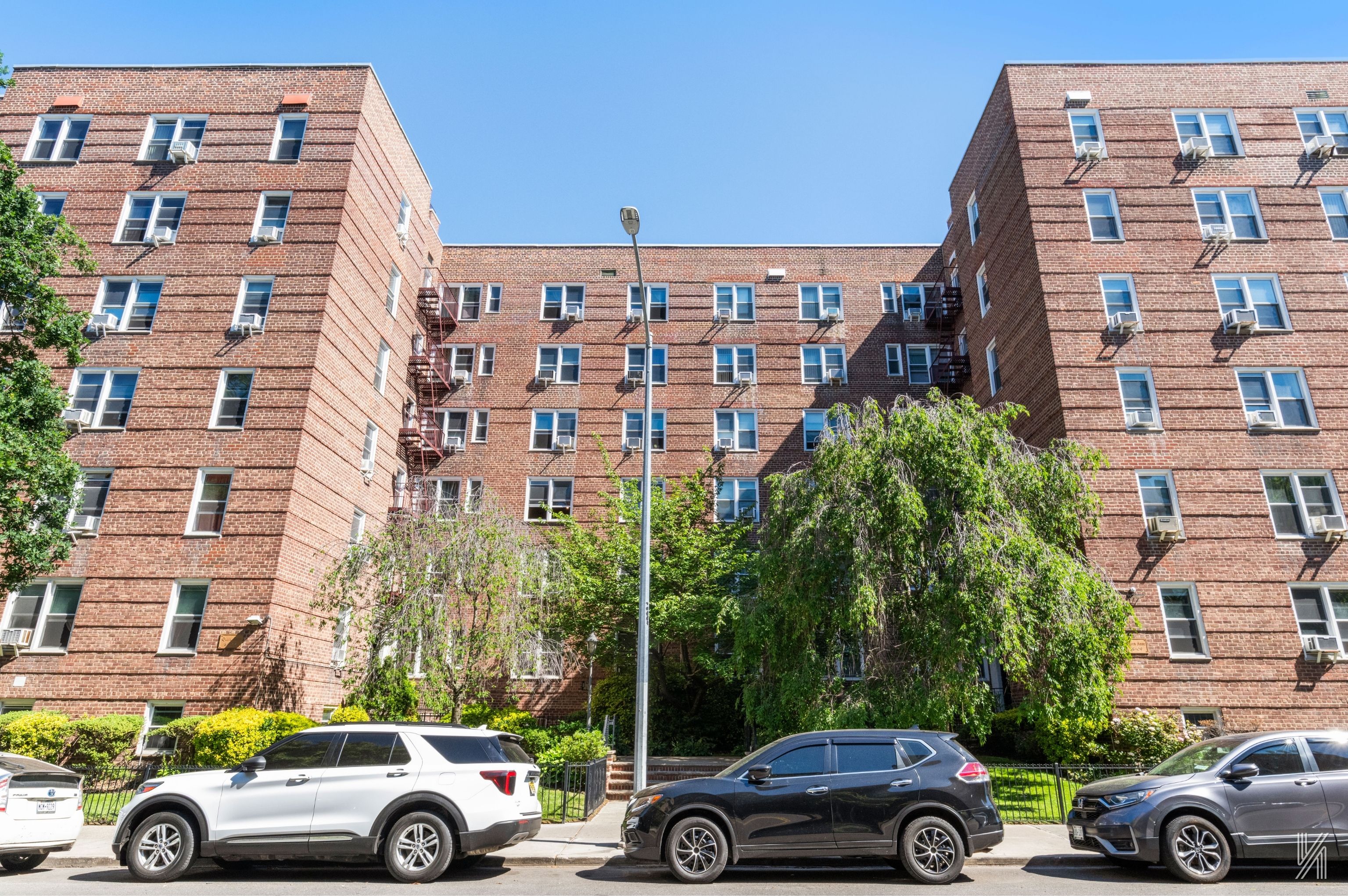 88-01 35th Avenue, Unit 6B Queens, NY 11372 - Photo 16 of 20