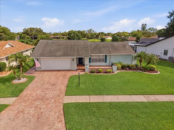 $495,000 | 4140 Eastwood Drive, Sarasota, FL 34232