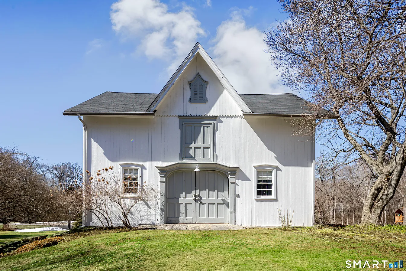 89 Chestnut Hill Road Wilton, CT 06897 - Photo 24 of 28