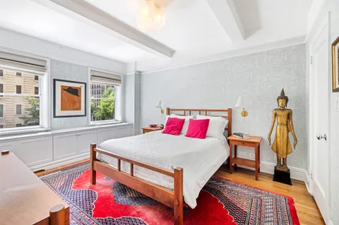 $2,595,000 | 49 East 96th Street, Unit 4D | Upper East Side
