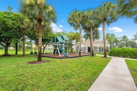 $1,200,000 | 1182 Canoe Point, Delray Beach, FL 33444