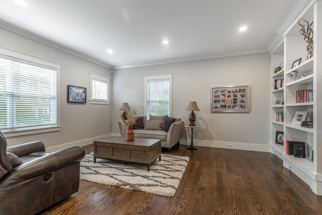 64 Valley View Road Waltham, MA 02452 - Photo 20 of 49