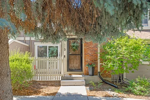 $347,500 | 1930 South Helena Street, Unit D, Aurora, CO 80013