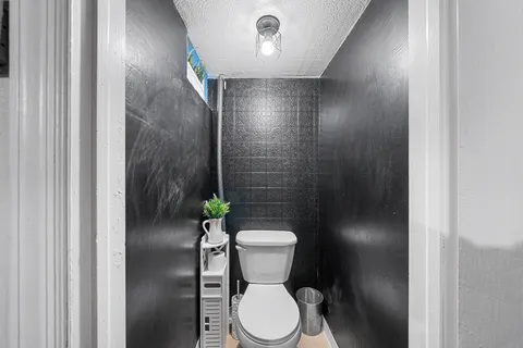 $199,000 | 223 St Laurence Road, Upper Darby, PA 19082