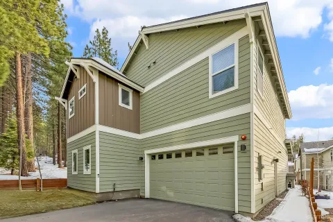 $1,195,000 | 1201 Wildwood Avenue, Unit 20, South Lake Tahoe, CA 96150