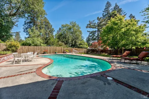 $1,150,000 | 1560 Crane Terrace, Ukiah, CA 95482