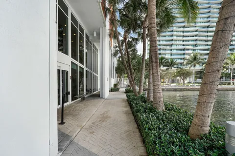 $750,000 | 601 Northeast 27th Street, Unit 1501, Miami, FL 33137