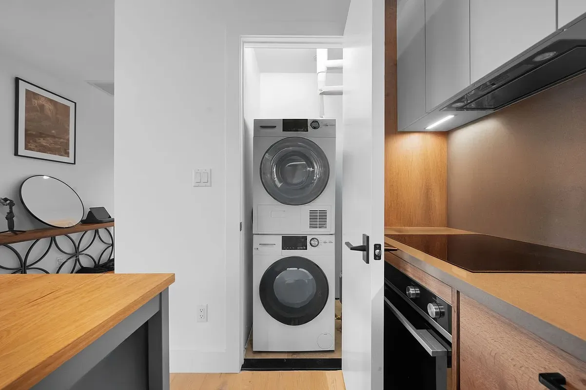 $4,750 | 169 Huron Street, Unit 4A | Greenpoint