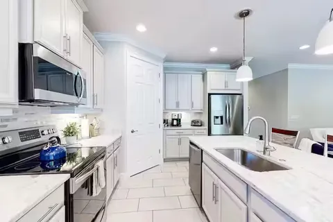 $829,999 | 14523 Topsail Drive, Naples, FL 34114