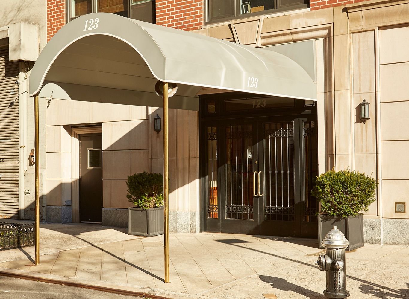 123 East 75th Street, Unit 9D Manhattan, NY 10021 - Photo 7 of 8