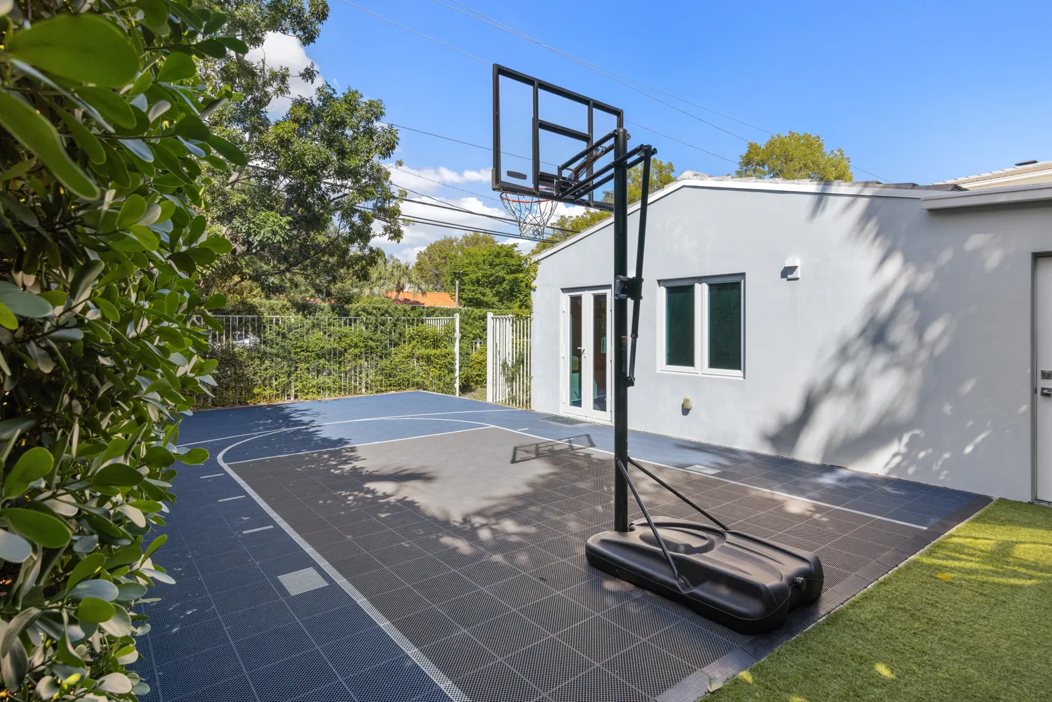 $2,100,000 | 3001 Southwest 4th Avenue, Miami, FL 33129