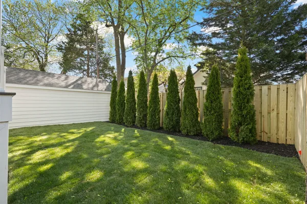 $2,195,000 | 22 West Spring Street, Alexandria, VA 22301