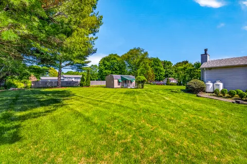 $380,000 | 105 Brantwood Drive, Elkton, MD 21921