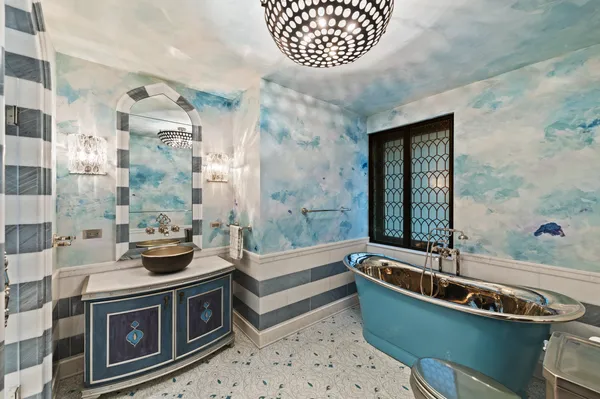 $3,995,000 | 1 West 67th Street, Unit 616/6E | Upper West Side