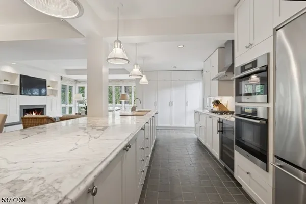 $3,888,000 | 21 Hardwell Road, Short Hills, NJ 07078