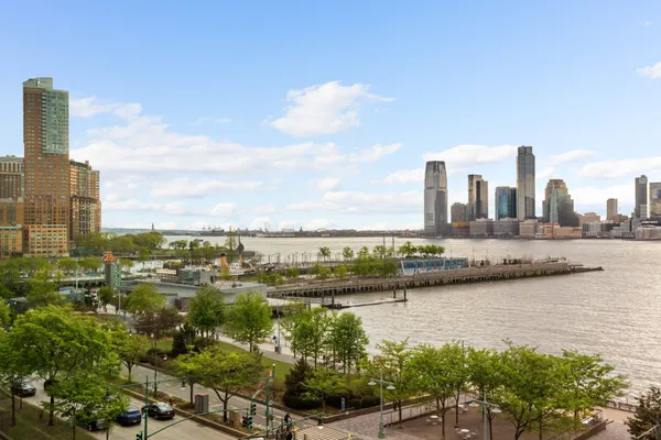 $5,250,000 | 92 Laight Street, Unit 6D | TriBeCa