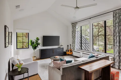 $2,795,000 | 2311 Westoak Drive, Austin, TX 78704