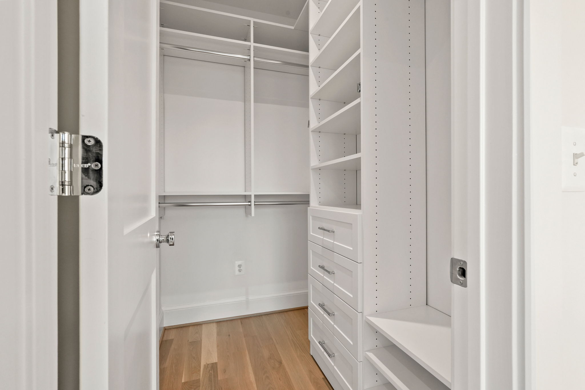 22 West Spring Street Alexandria, VA 22301 - Photo 32 of 62