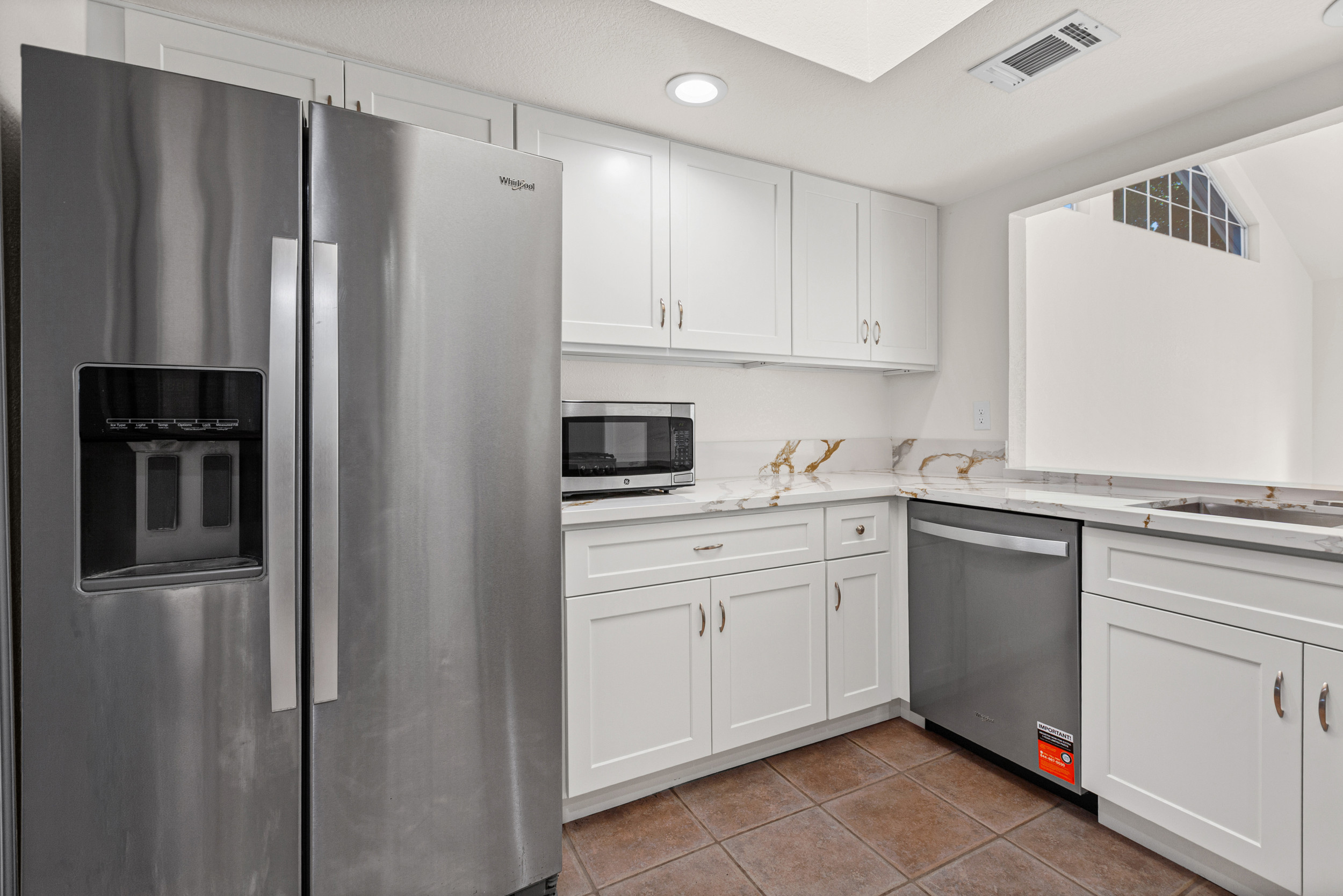 1346 Woodmere Road Santa Maria, CA 93455 - Photo 5 of 33 Gallery Image 5