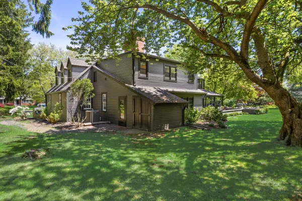 $1,200,000 | 730 North Stanwick Road, Moorestown, NJ 08057