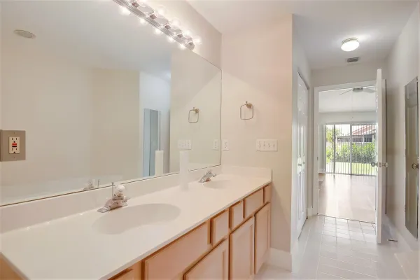 $519,000 | Majestic Pine Court, Delray Beach, FL 33484