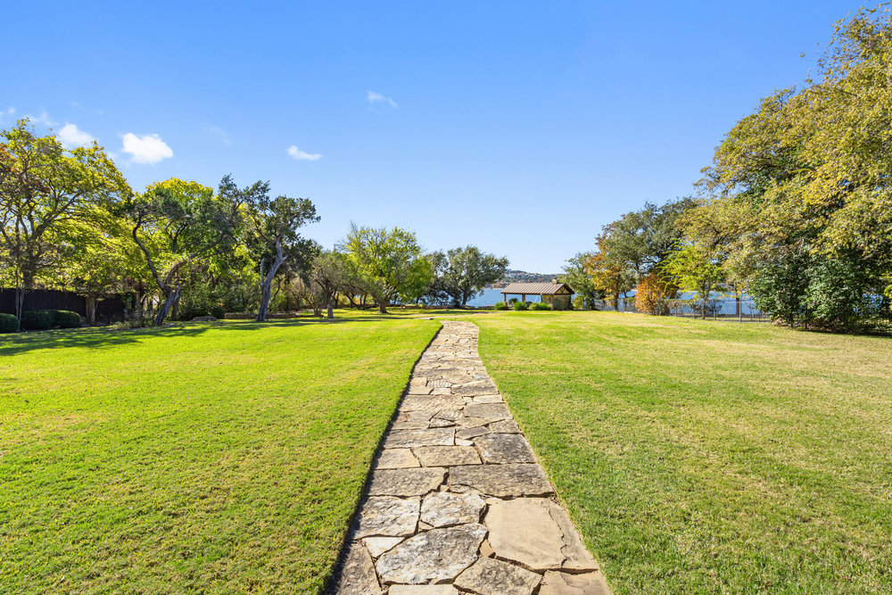 14423 Ridgetop Terrace Austin, TX 78732 - Photo 70 of 91