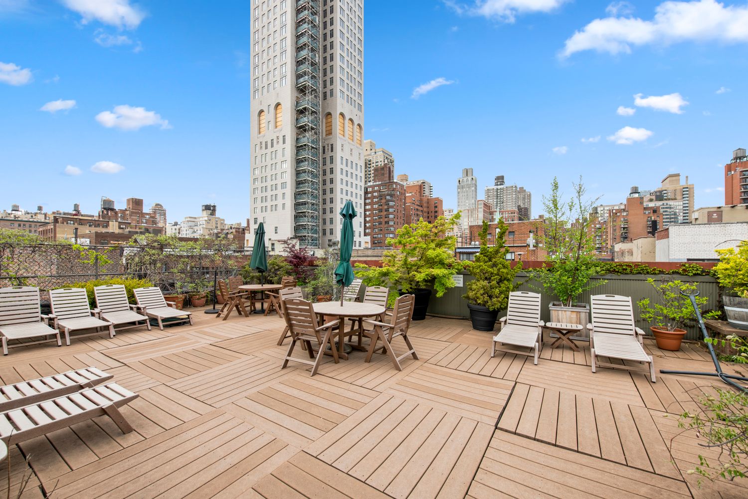 222 East 82nd Street, Unit 5E Manhattan, NY 10028 - Photo 8 of 10 a view of a terrace with seating area and furniture