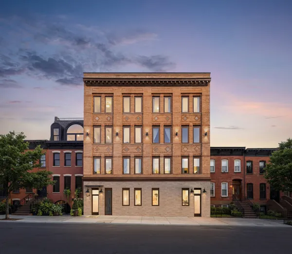 $1,950,000 | 124 Washington Avenue, Unit 2F | Clinton Hill