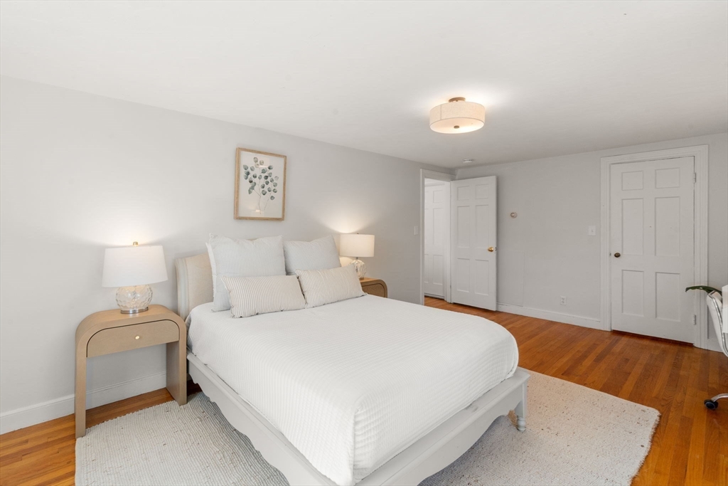 5 Sheldon Road Newton, MA 02459 - Photo 15 of 29