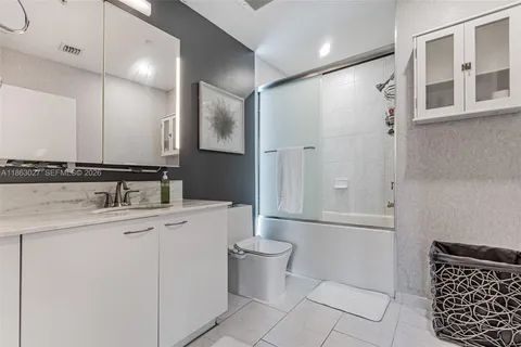 $415,000 | 133 Northeast 2nd Avenue, Unit 1208, Miami, FL 33132