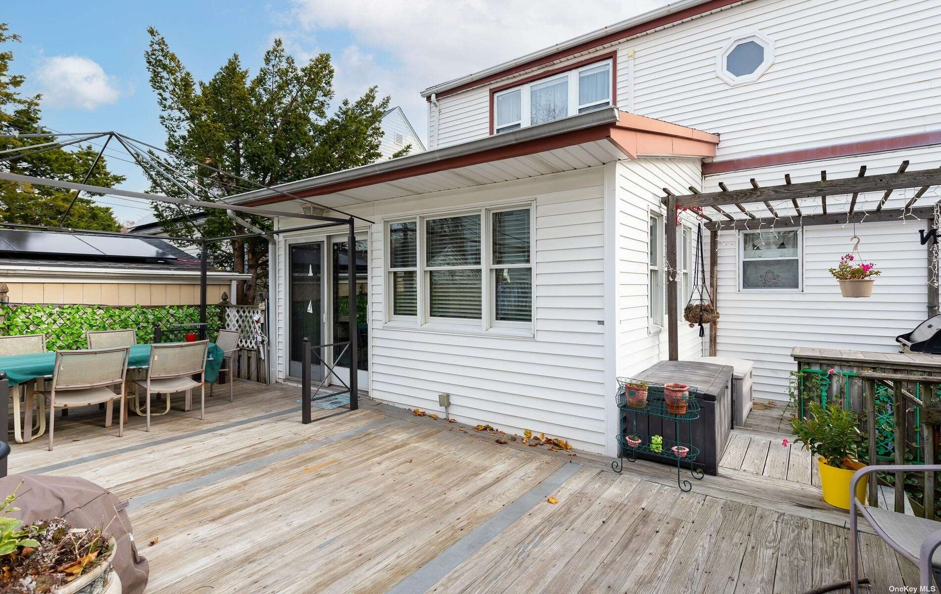 85-08 247th Street Queens, NY 11426 - Photo 24 of 30