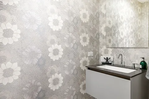 $2,995,000 | 10 Farnsworth Street, Unit 3A, Boston, MA 02210