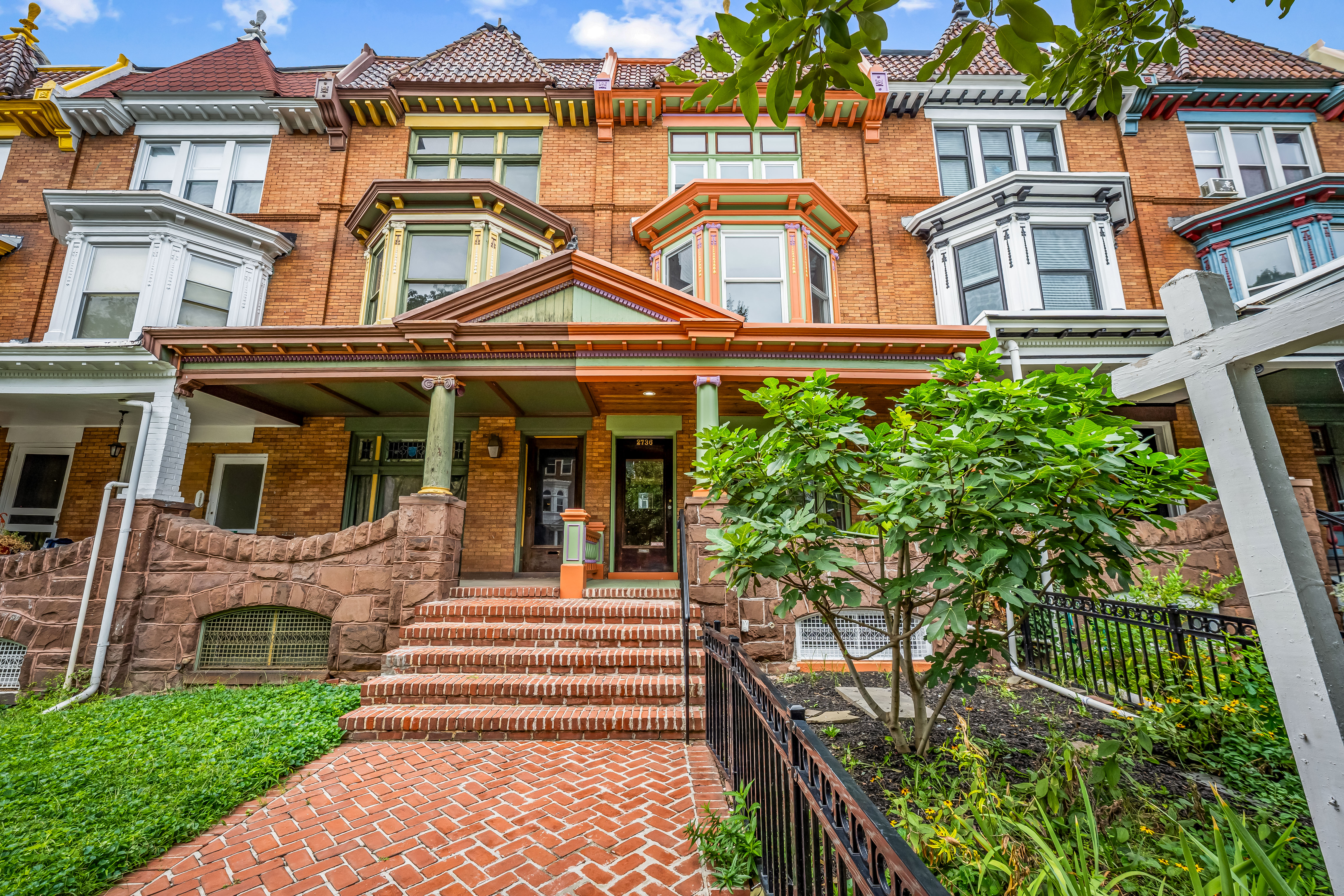 2736 North Calvert Street Baltimore, MD 21218 - Photo 2 of 18 Gallery Image 2