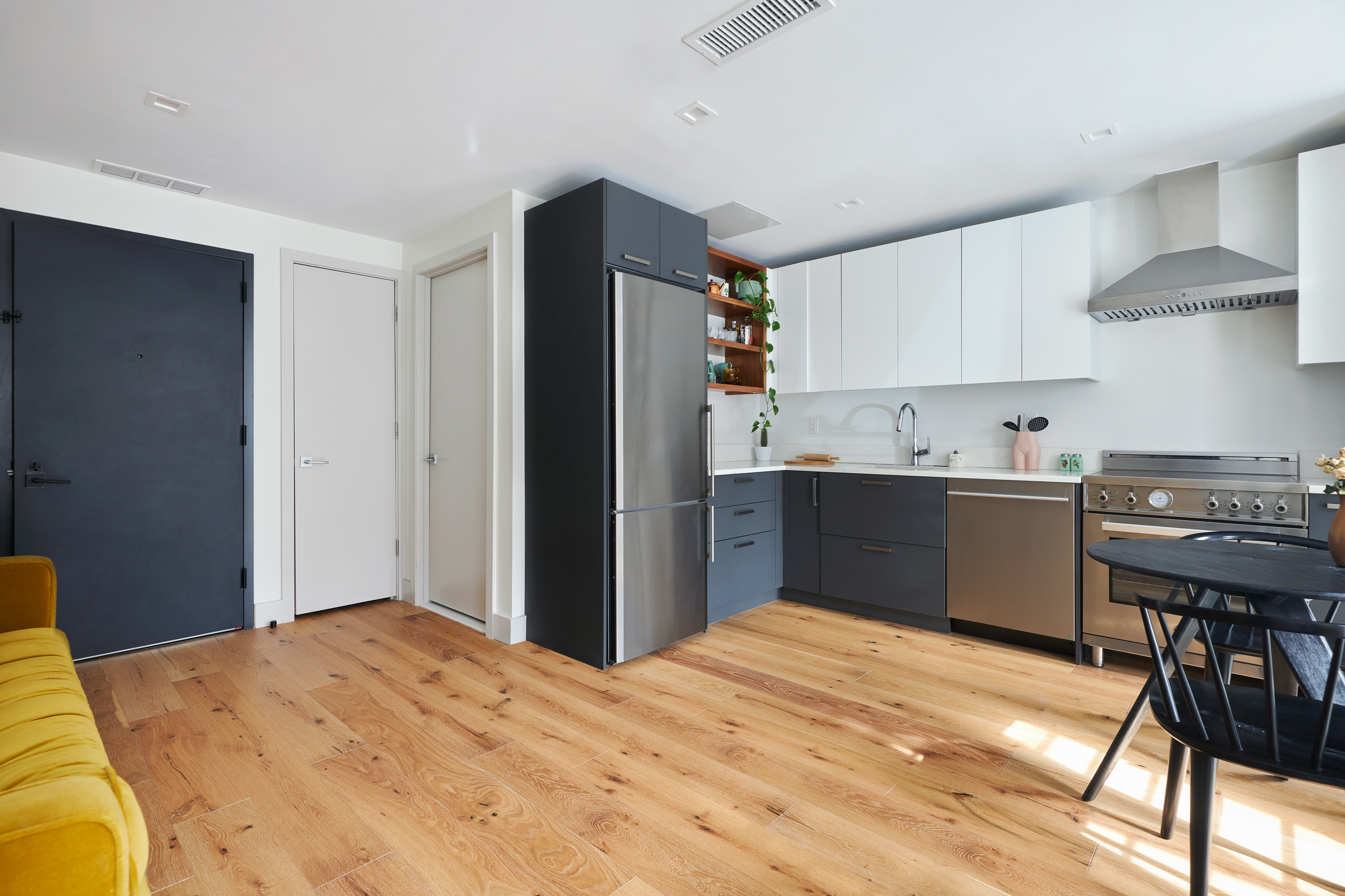 169 Eagle Street, Unit 1A Brooklyn, NY 11222 - Photo 3 of 8