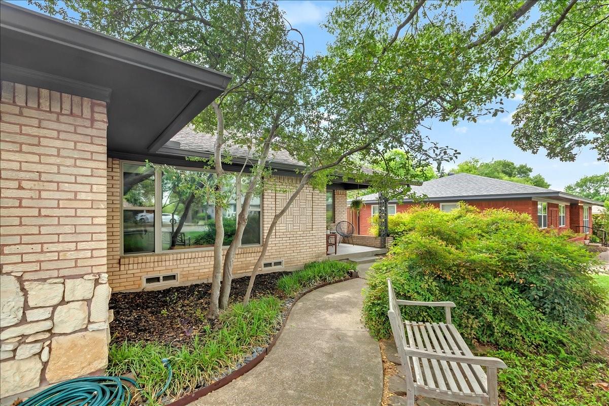 8030 Hunnicut Road Dallas, TX 75228 - Photo 26 of 30 Gallery Image 26
