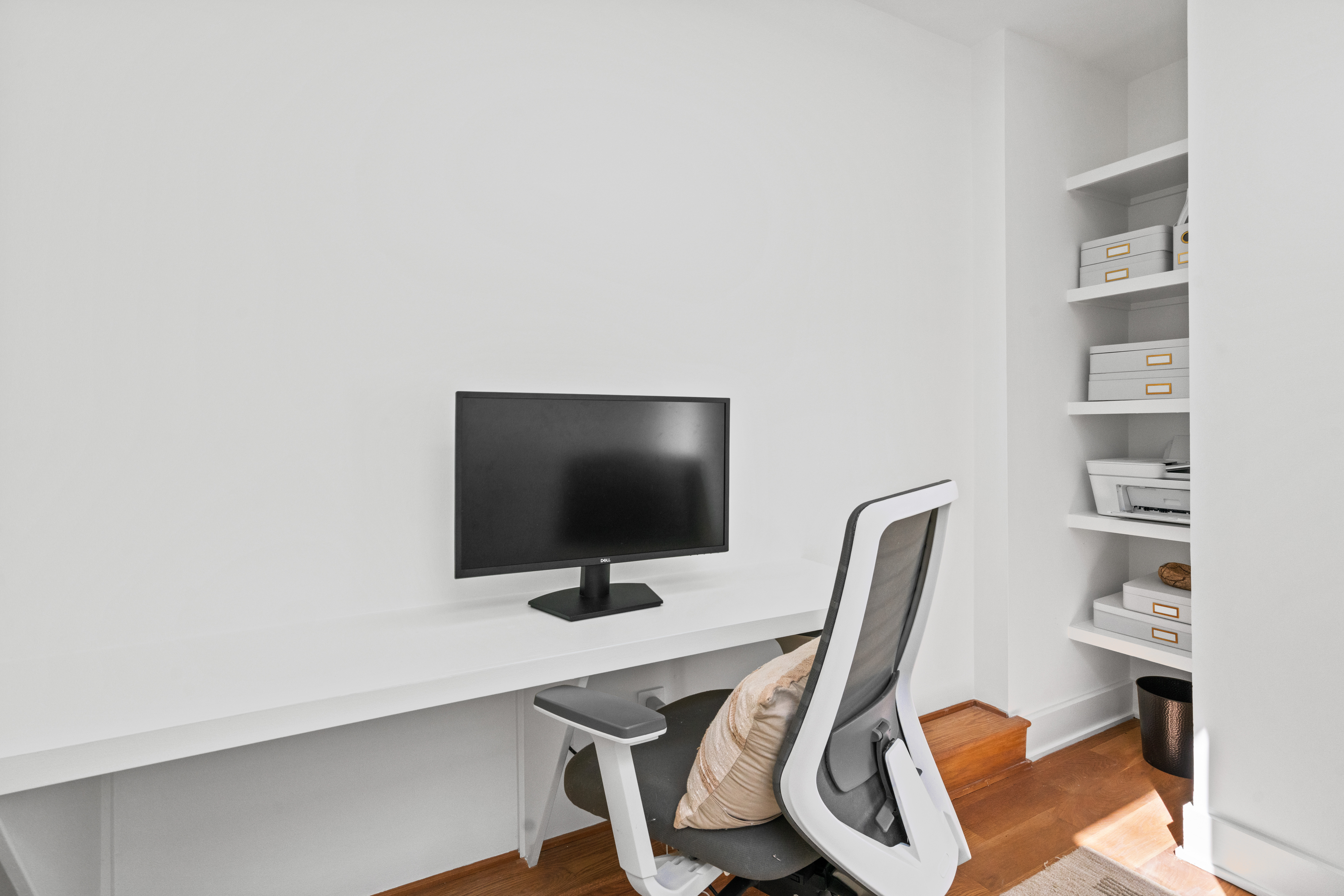 445 Ridge Street Northwest Washington, DC 20001 - Photo 21 of 43 a view of a workspace with furniture