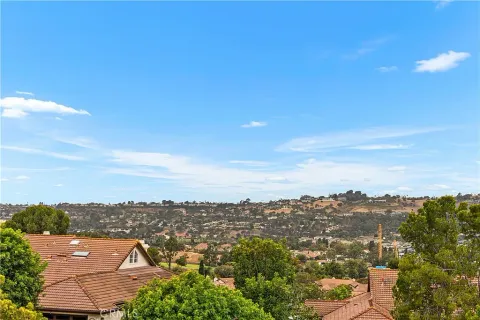 $1,300,000 | 27515 Paseo Toluca, San Juan Capistrano, CA 92675