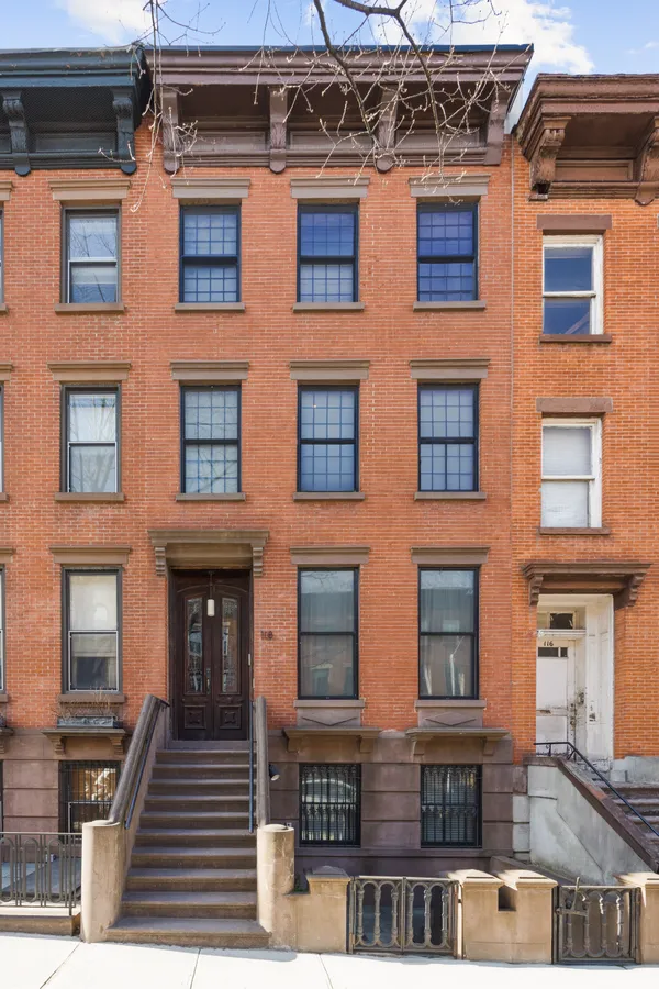 $1,500,000 | 118 President Street, Unit 4 | Columbia Street Waterfront