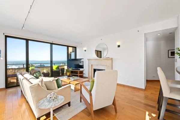 $1,898,000 | 101 Lombard Street, Unit 901W, San Francisco, CA 94111