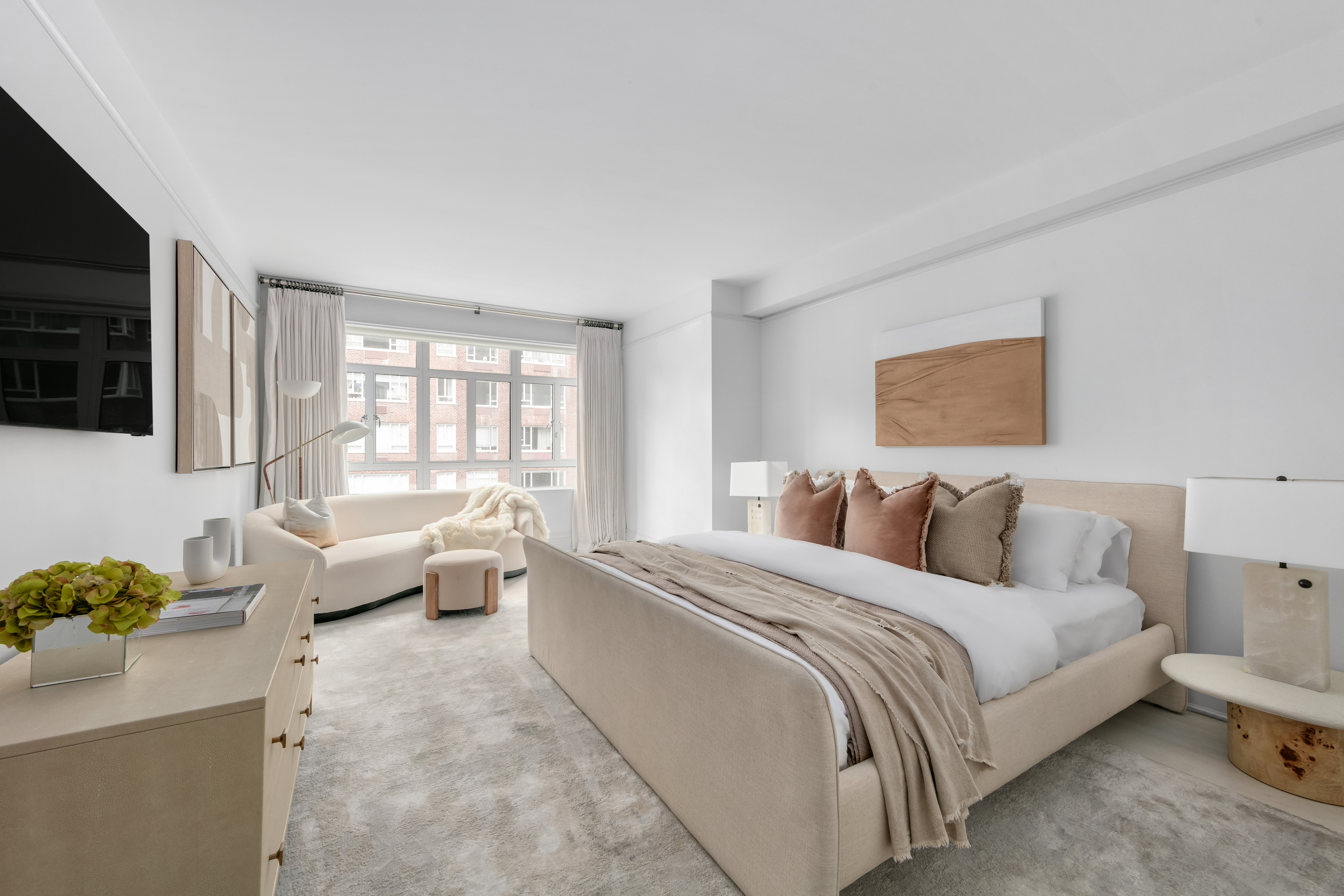 21 East 61st Street, Unit 7F Manhattan, NY 10065 - Photo 8 of 21