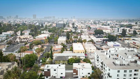$1,495,000 | 919 North Oxford Avenue, Los Angeles, CA 90029