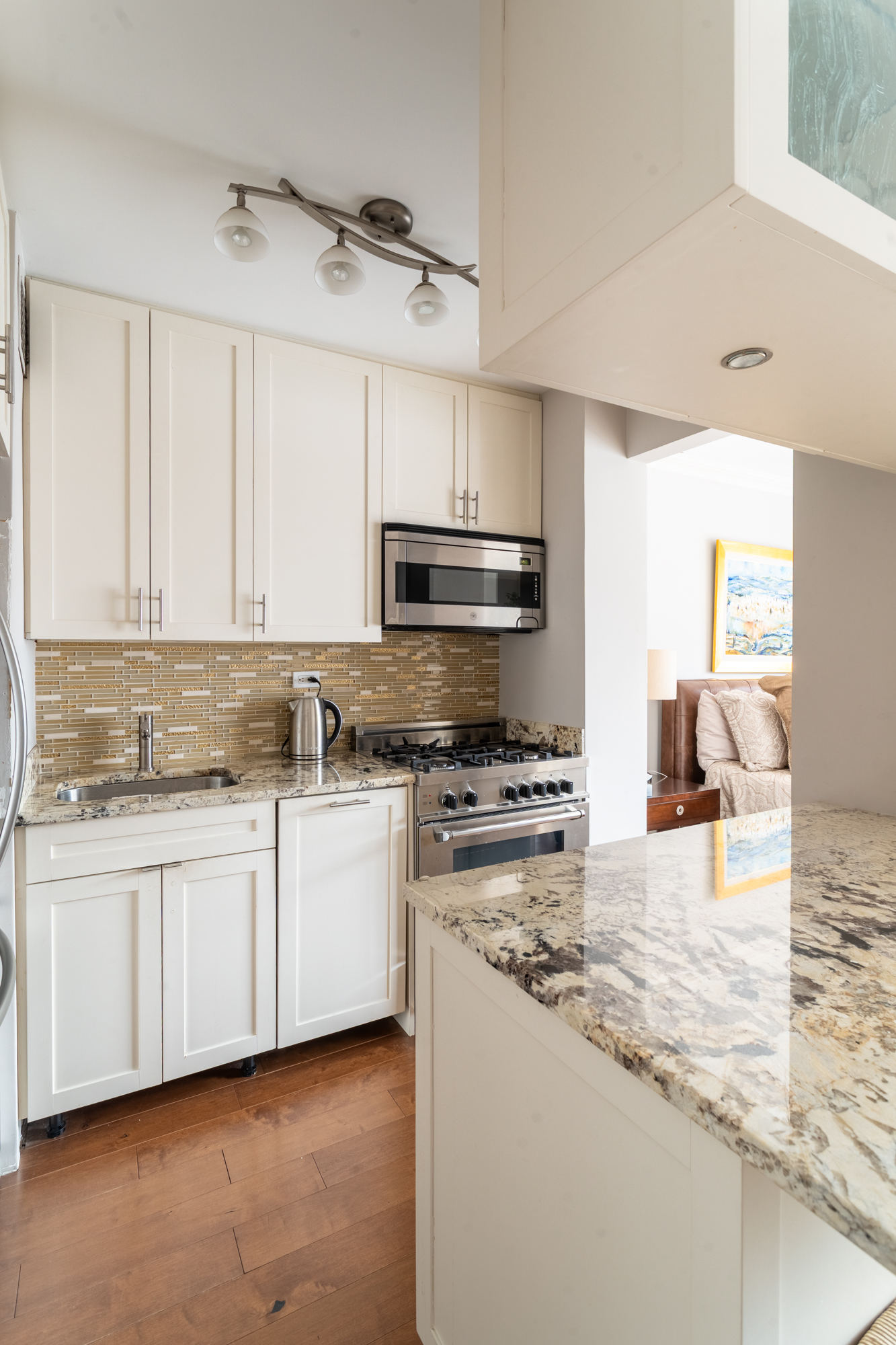 440 East 79th Street, Unit 12H Manhattan, NY 10075 - Photo 8 of 20