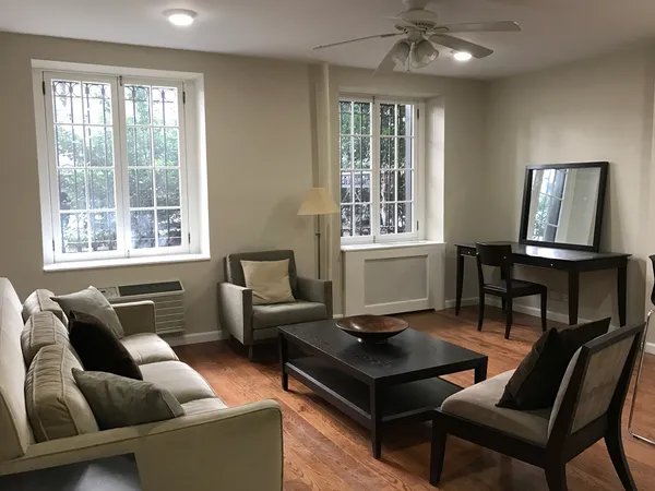 $5,000 | 9 Gramercy Park South, Unit 1F | Gramercy