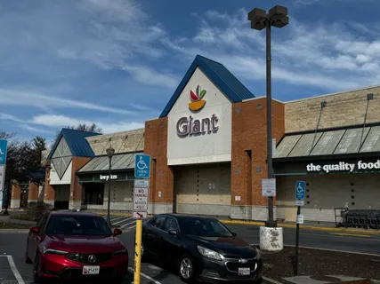 $439,000 | 501 Hungerford Drive, Unit 270, Rockville, MD 20850