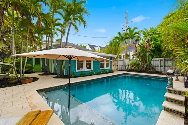 $1,549,000 | 816 16th Avenue Northeast, St. Petersburg, FL 33704