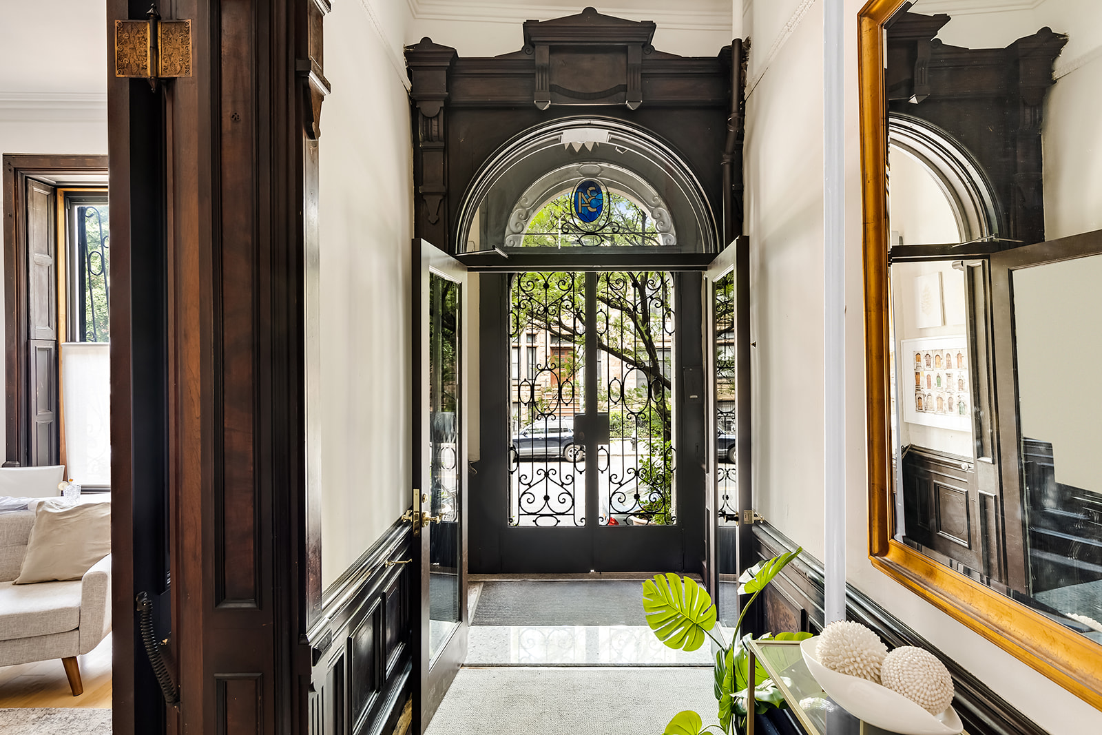 34 7th Avenue Brooklyn, NY 11217 - Photo 4 of 38